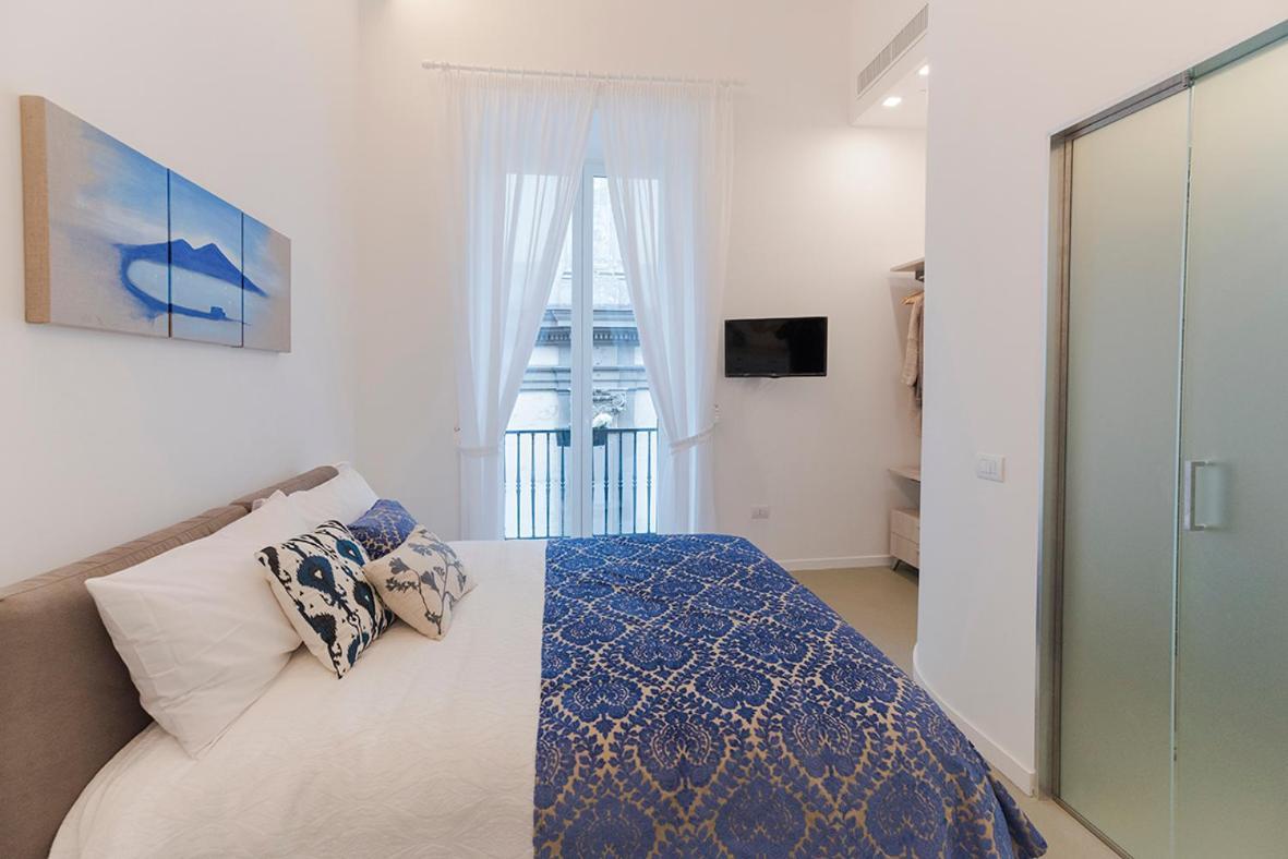 A Misura Duomo Rooms & Apartment - Ls Accommodations Nápoly Kültér fotó