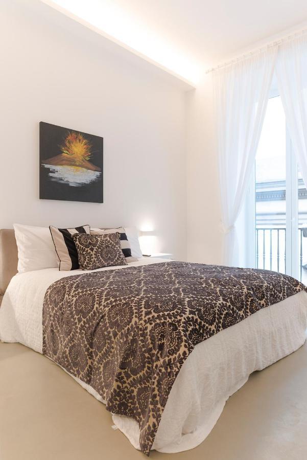 A Misura Duomo Rooms & Apartment - Ls Accommodations Nápoly Kültér fotó
