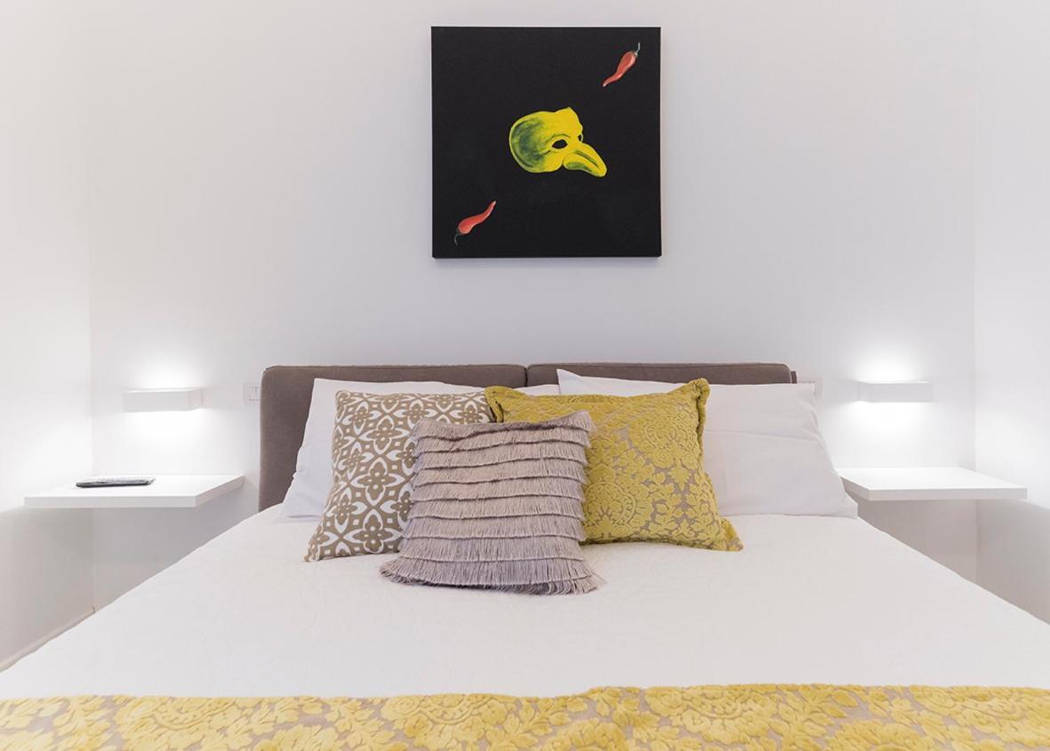 A Misura Duomo Rooms & Apartment - Ls Accommodations Nápoly Kültér fotó