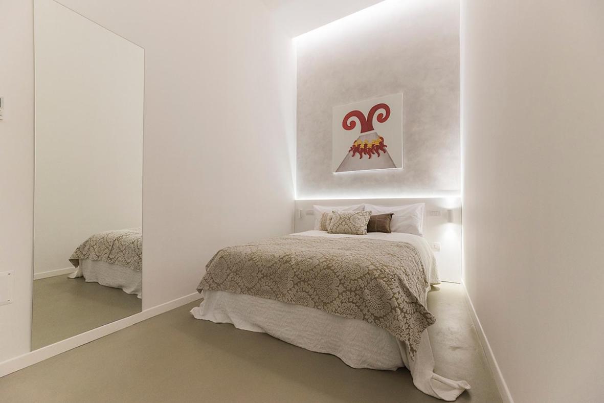 A Misura Duomo Rooms & Apartment - Ls Accommodations Nápoly Kültér fotó